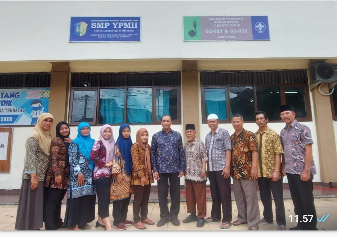 Guru dan Staf Karyawan